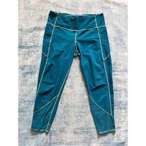 Athleta Dark Teal Mesh Panel Side Back Pocket Cropped Length Leggings Medium